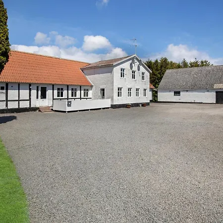 Holiday home Spidsegaard *